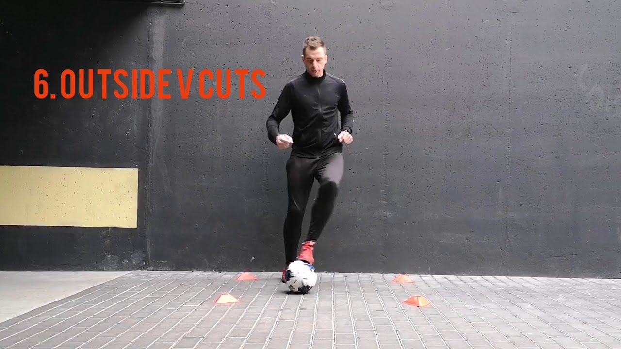 Akademia Techniki - Ball Mastery - 17 ćwiczeń do wykonania w domu!