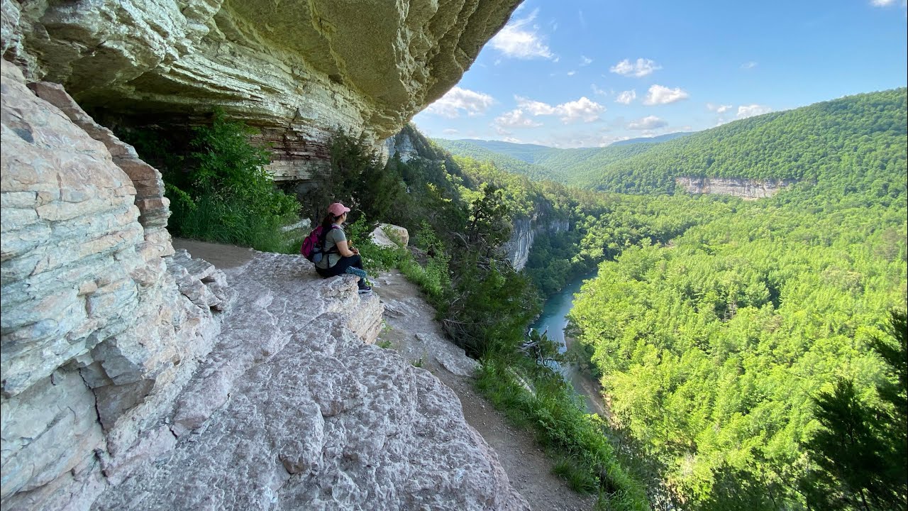 CENTERPOINT TRAIL TO GOAT TRAIL AND JIM BLUFF IN BUFFALO NATIONAL RIVER / ARKANSAS HIKES