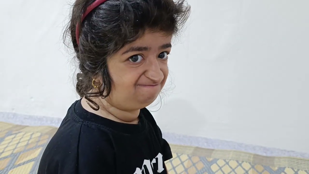 رجعو بوحي وفطومه تعاركو علا ايربود الجيل لخامس😂