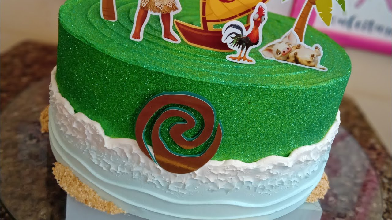 😌Decorando Bolo De 30 Cm/😁Bolo Moana/🤭Bolo Com Aplicação De Glitter/Muitas Dicas/😅Confeiteira Real