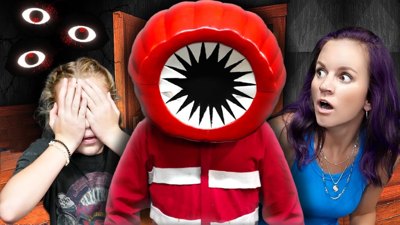 Roblox Doors In Real Life - Surviving 100 Doors