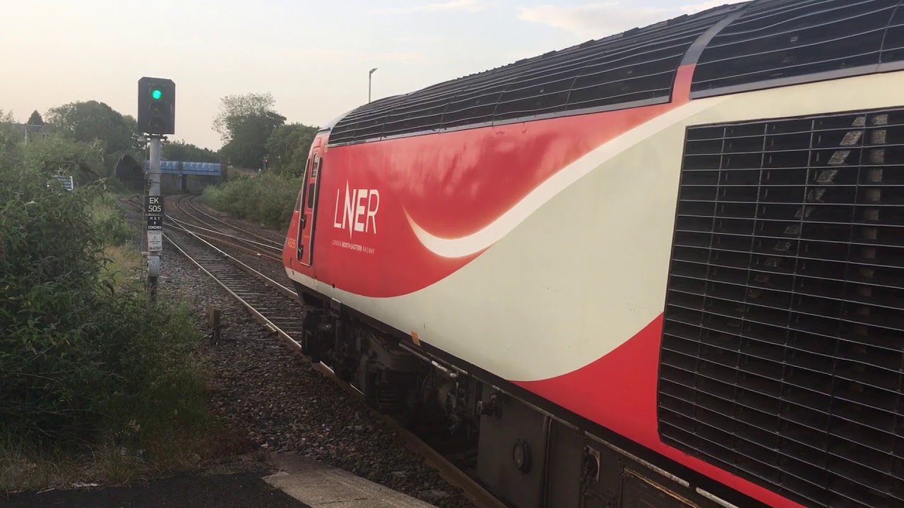 *RARE* 43295 and 290 depart Kirkcaldy station with a strange coach formation 28/06/19