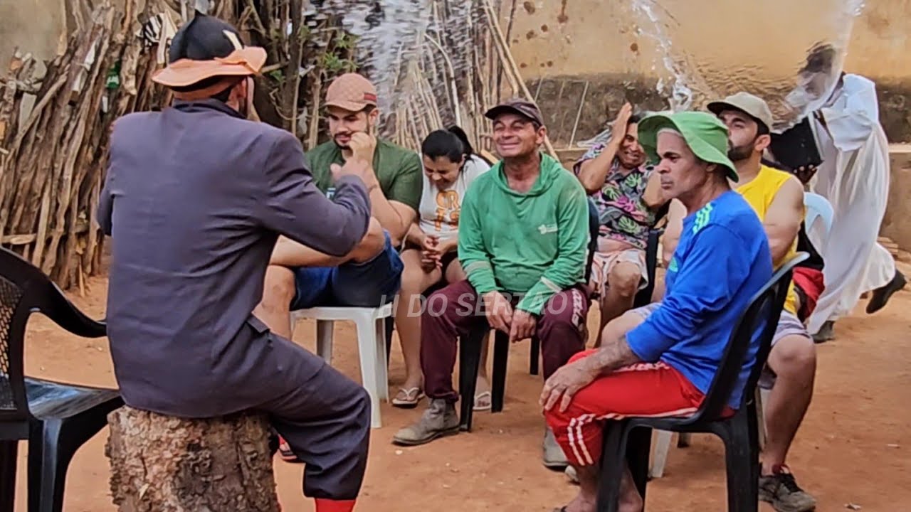 A briga tá feia do pastor com o padre  #humor #piadascurtas #viralvideo #comedy 