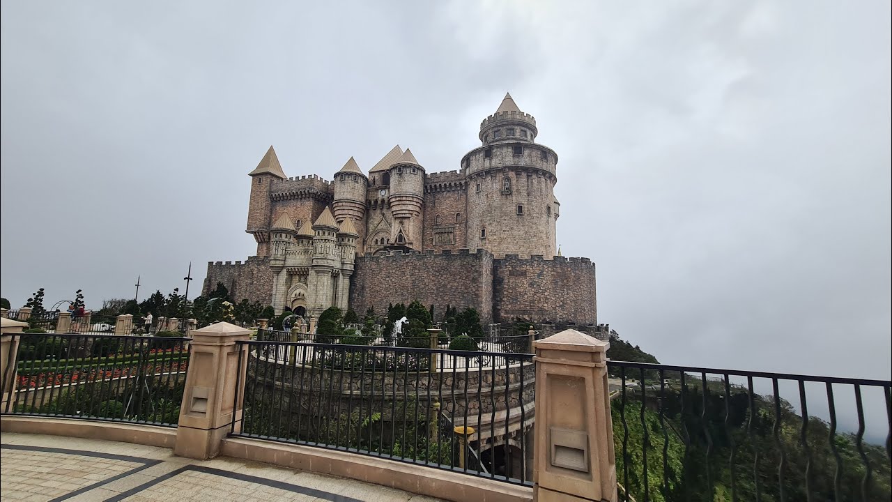 Bana Hill, Vietnam