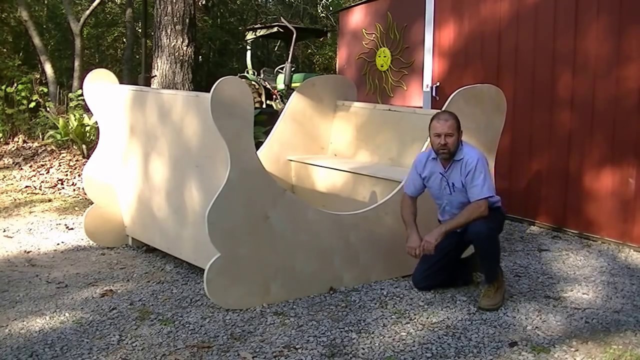 Simple Santa Sleigh build. Easy project for your yard or church. How to.