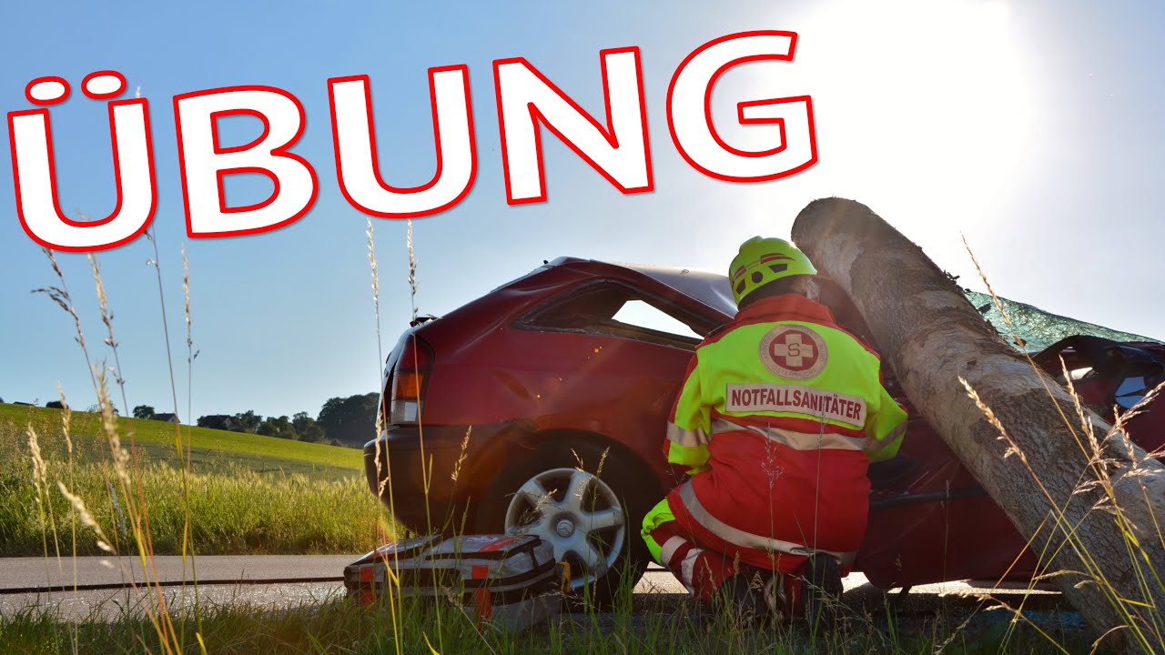 Samariterbund Alkoven - &Uuml;bung Verkehrsunfall in Axberg