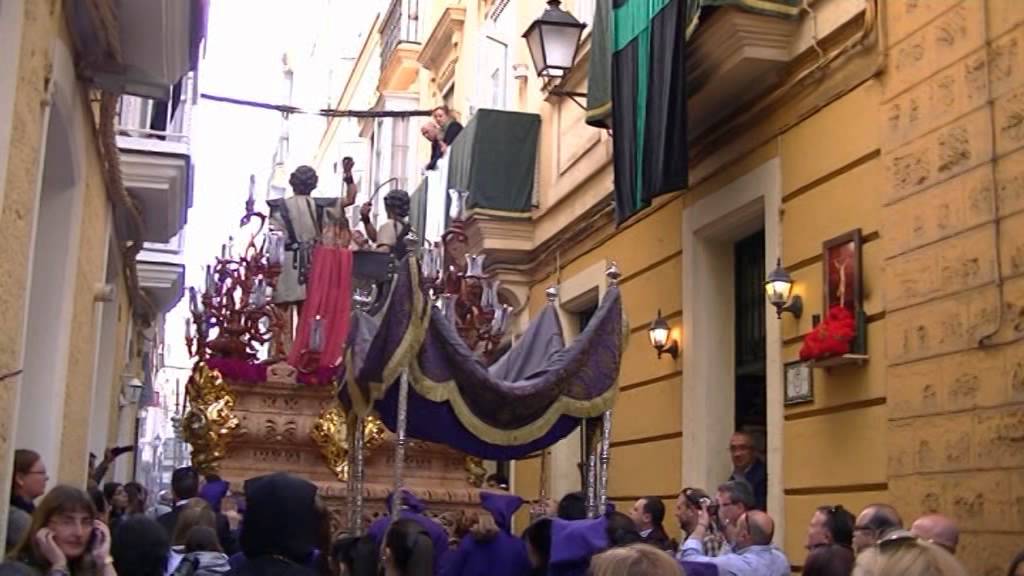 Columna: Jesús Atado a la Columna y Azotes por la calle San Pedro (Martes Santo, Cádiz 2015)