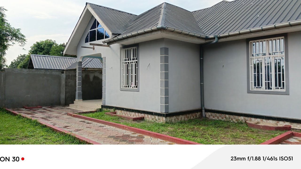 27/5/2024 MAGNIFIQUE VILLA À VENDRE Q/ MPASA MABA C/ N'SELE 70000$ À DISCUTER +243901913341