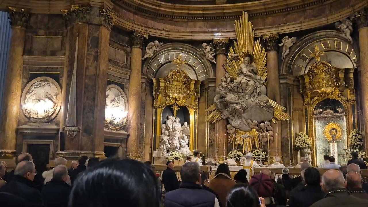 Himno de la Virgen del Pilar en la celebración del 98° aniversario de nuestra asociación. 