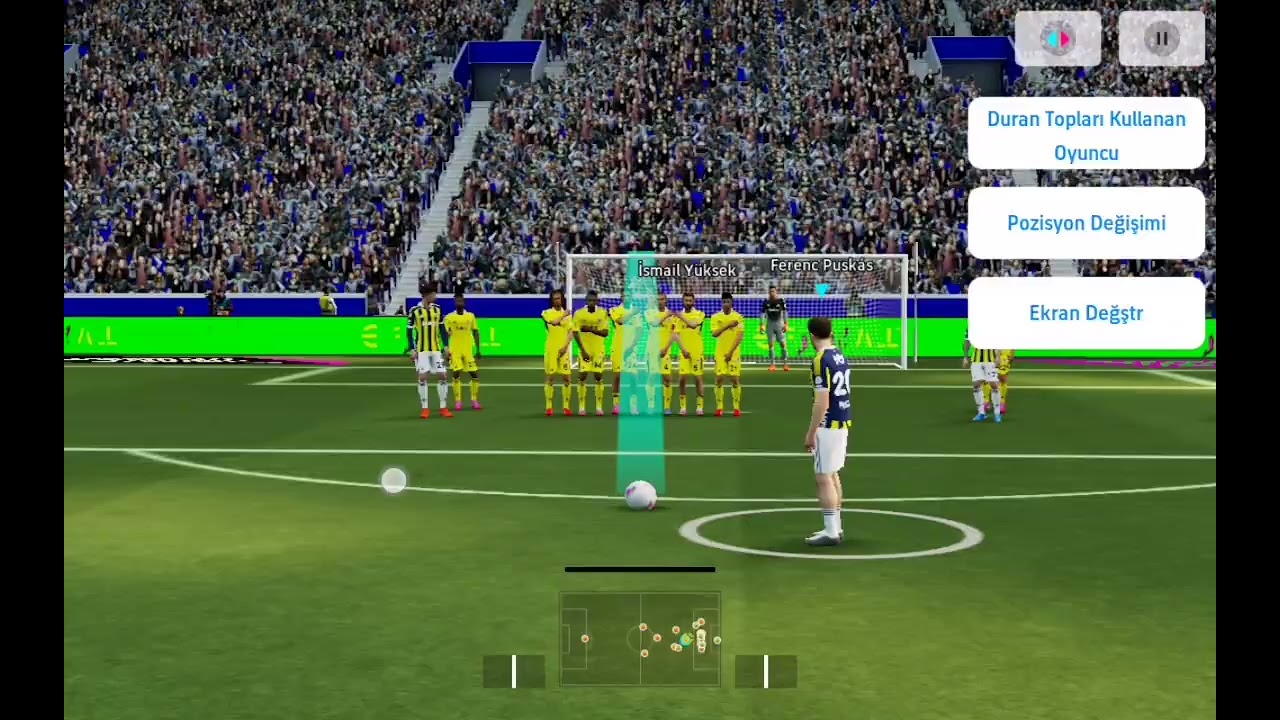 Efootball oynadım