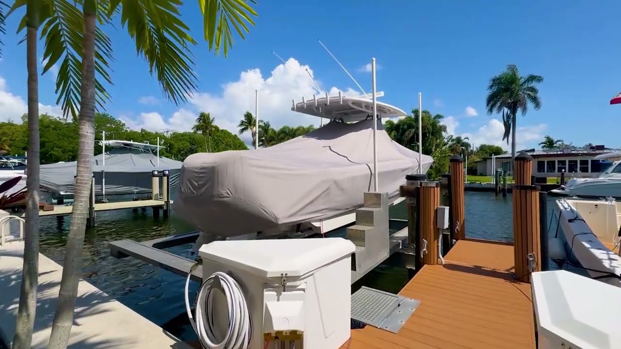 2715 NE 15th St, Fort Lauderdale, FL 33304