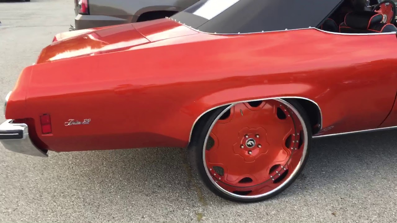 Delta 88 on 26 inch forgiato granos with that beat in the trunk(before the upgrade)