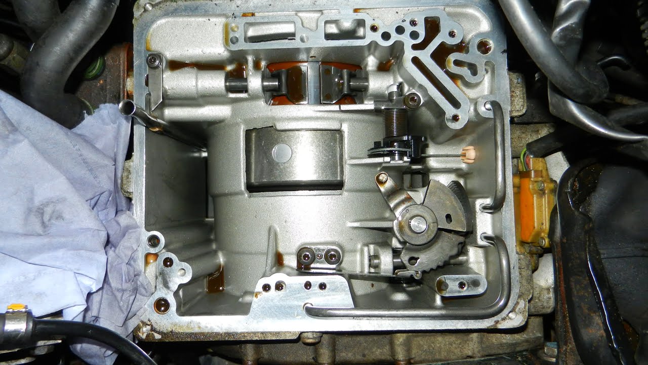 ZF4 HP18 gear selector & kickdown cable operation