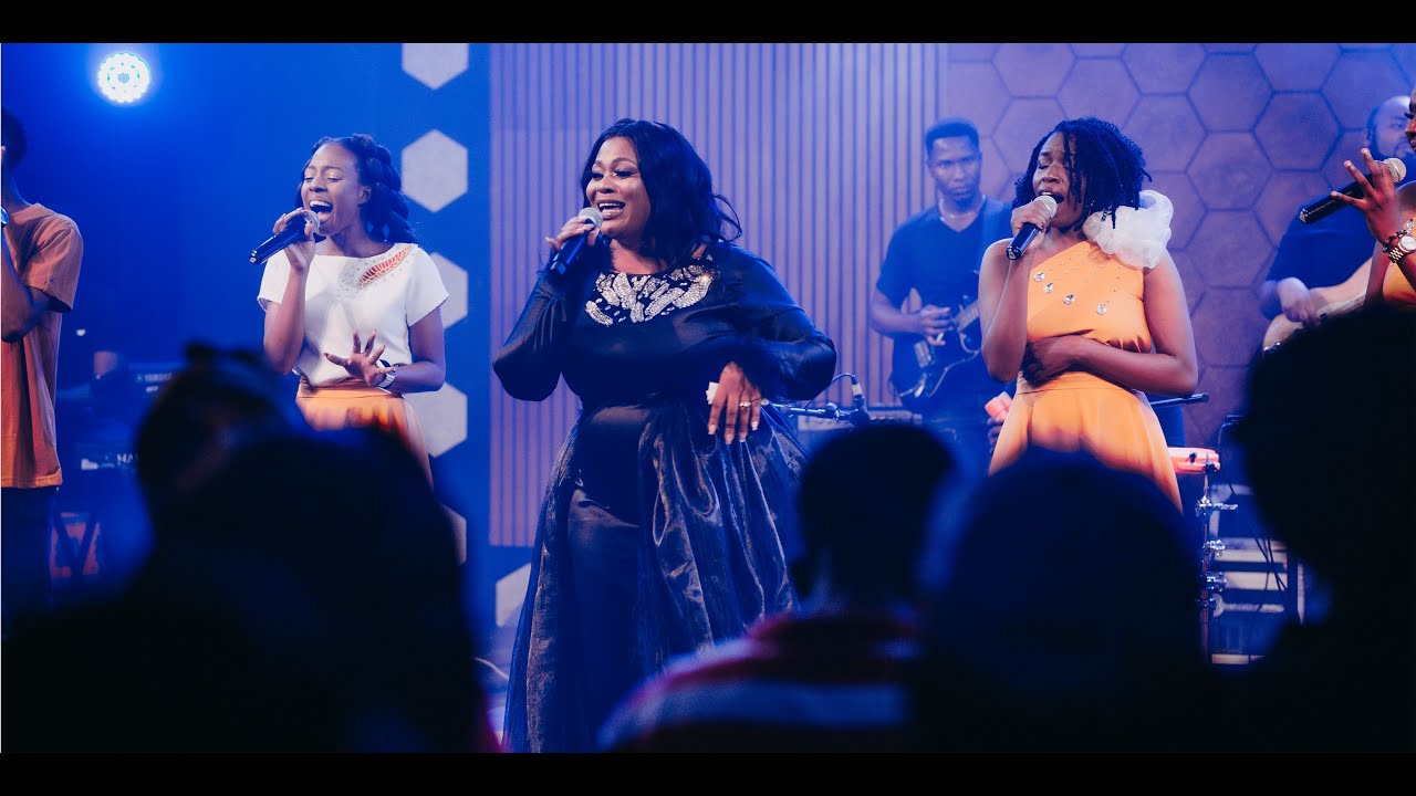 LOUISE ISSABU - SIFA (OFFICIAL LIVE MUSIC VIDEO)