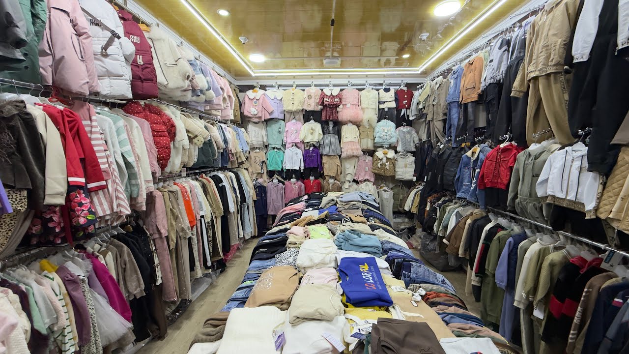 -50% СКИДКА КИЙИМ-КЕЧАКЛАР. 16-ФЕВРАЛДАН РАЙЦЕНТР БОЗОРДА МЕГА АКЦИЯ. БУНАКА НАРХ КАМ…