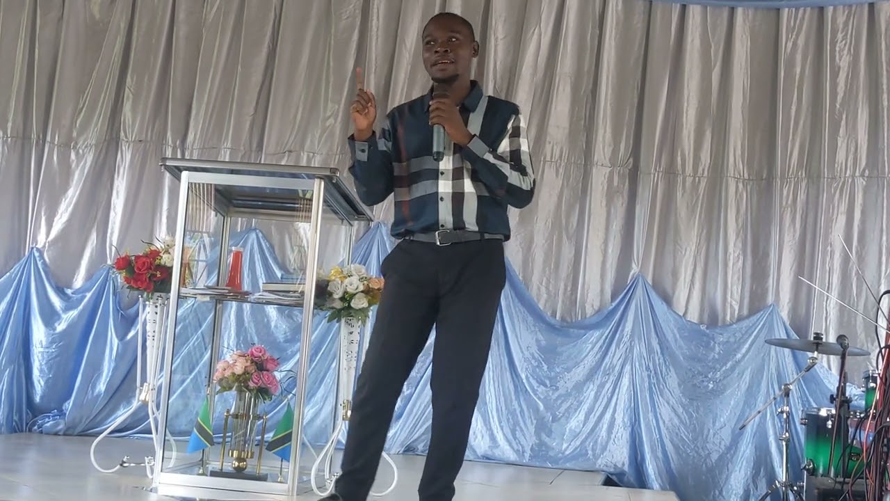 NEEMA KUPITIA KUHESHIMU MCHUNGAJI WAKO.