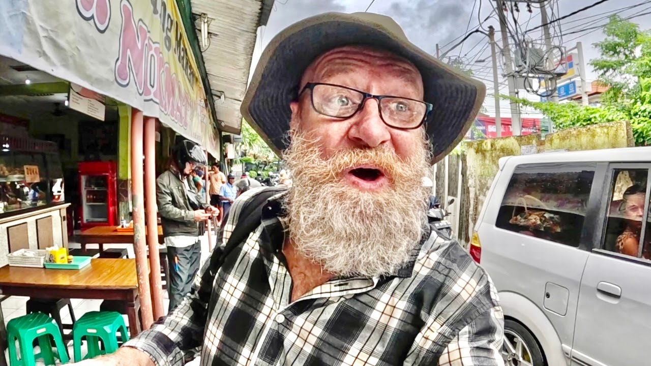 $15 Bali room is insane value with swimming pool, A/C, wifi, Kuta Central and quiet!!