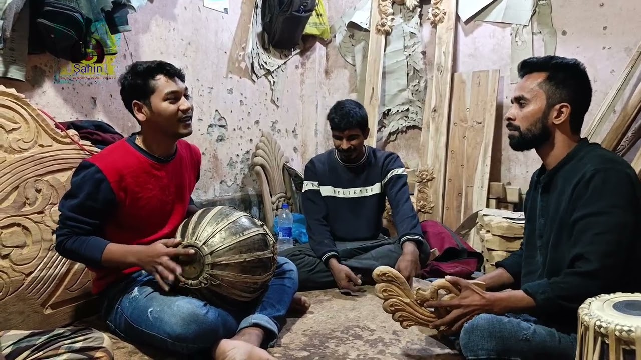 কাজের ফাঁকে আনন্দ উল্লাসে মেতে উঠুক প্রাণ এরই নাম গান
