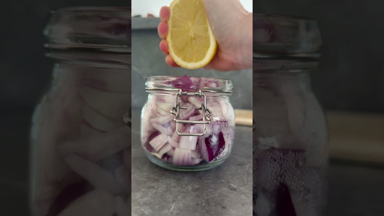 Il rimedio infallibile della nonna: serviranno cipolla, miele e limone ! 