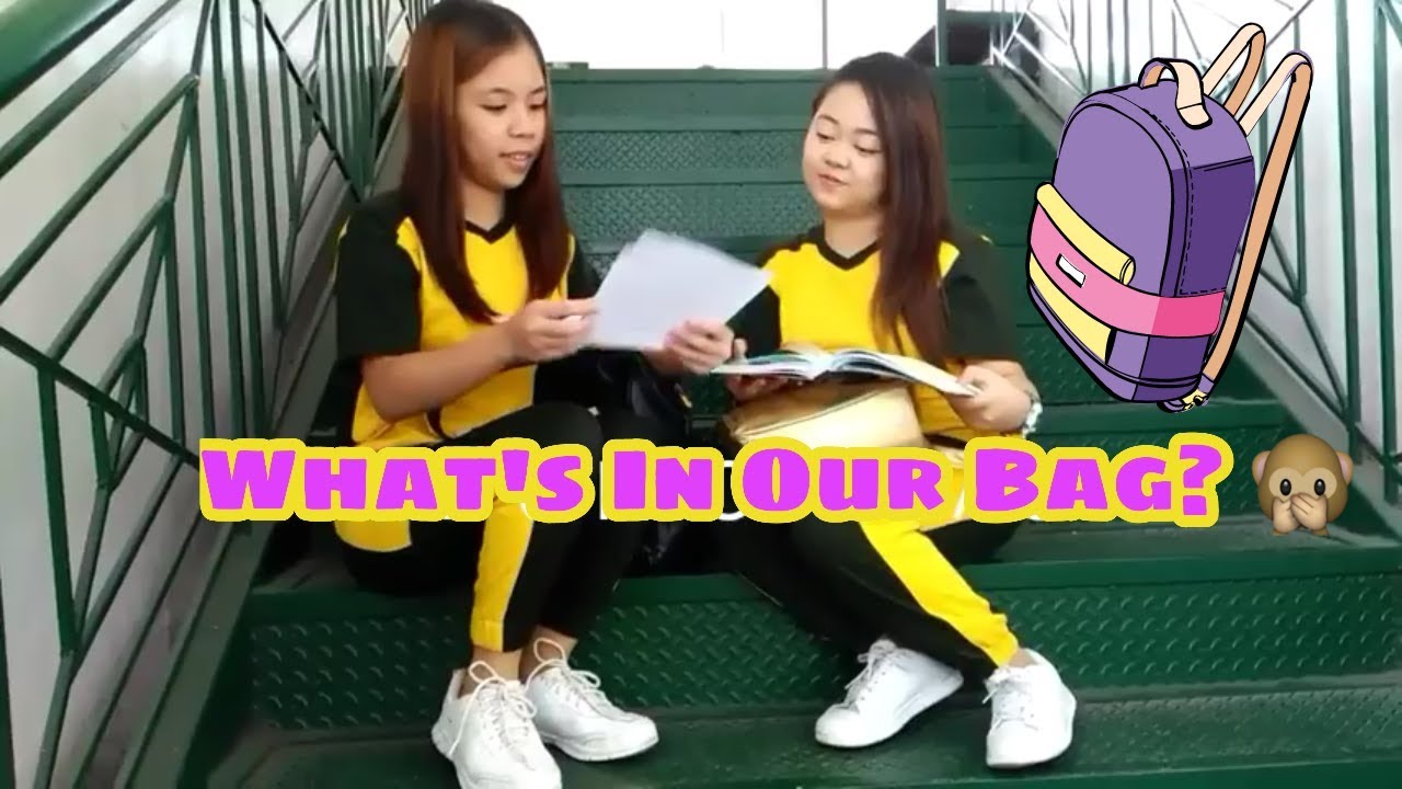 WHAT'S IN OUR BAG? 🙈💕 | DChannel