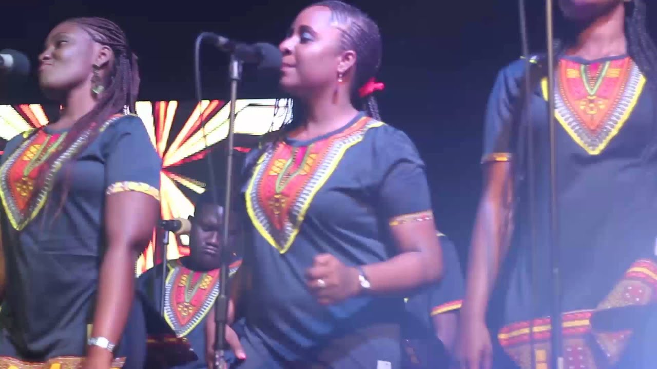 Akesse Brempong - Bongo Church Medley - Agape Carnival2015