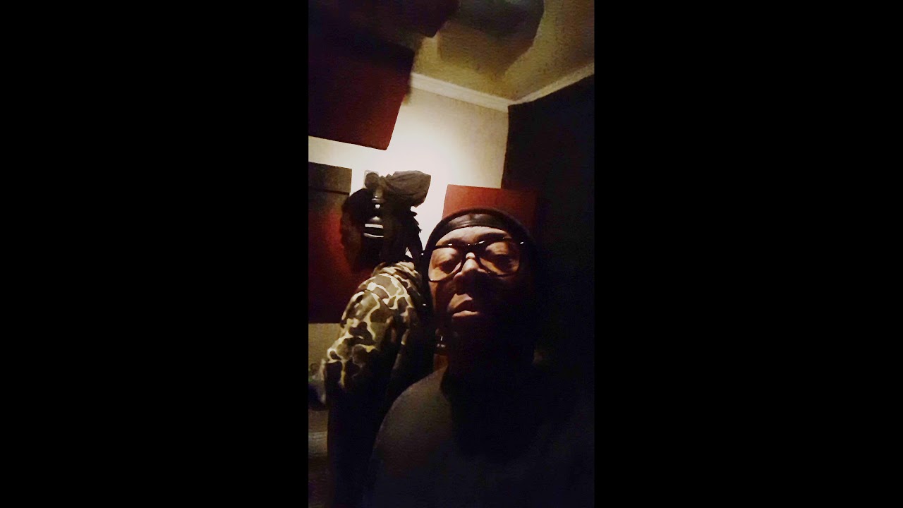 Studio Sessions Behind the Scenes With Mozzy 2