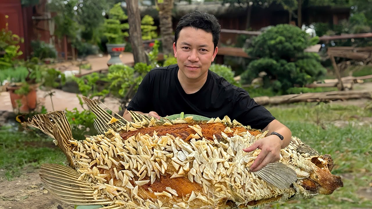 Vô tình bắt được THUỶ QUÁI dưới hồ - Cá Tai Tượng Chiên Xù | Phương HHL vào bếp #phuonghhl #food