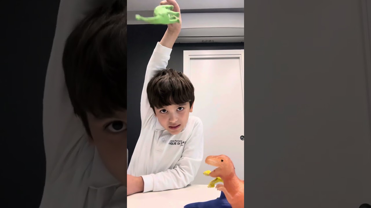 UNBOXING EPIC ANIMALS MEGA DINOSAURI
