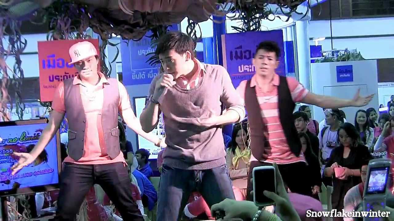 Bie : รักนะคะ รักจับใจ @ Muang Thai Insurance (28-09-12)