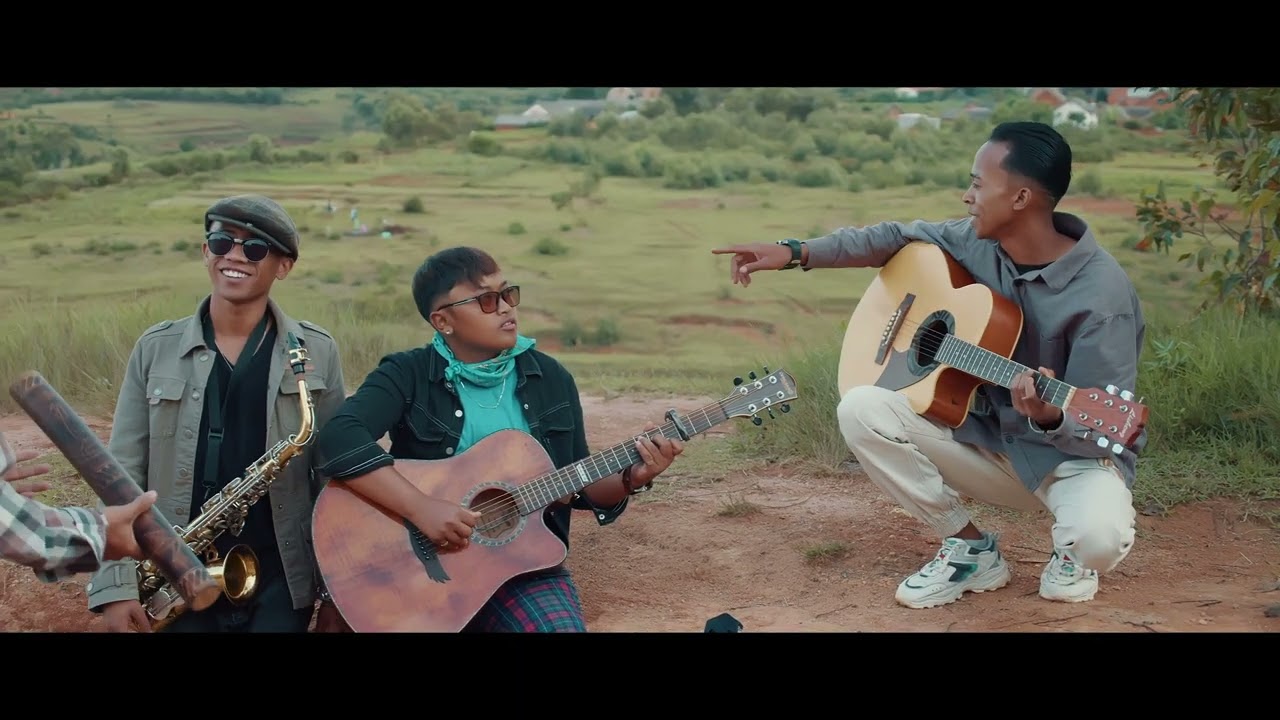 Henintsoa SolsiDo   Mpandalo mamy Nouveauté Clip 2024