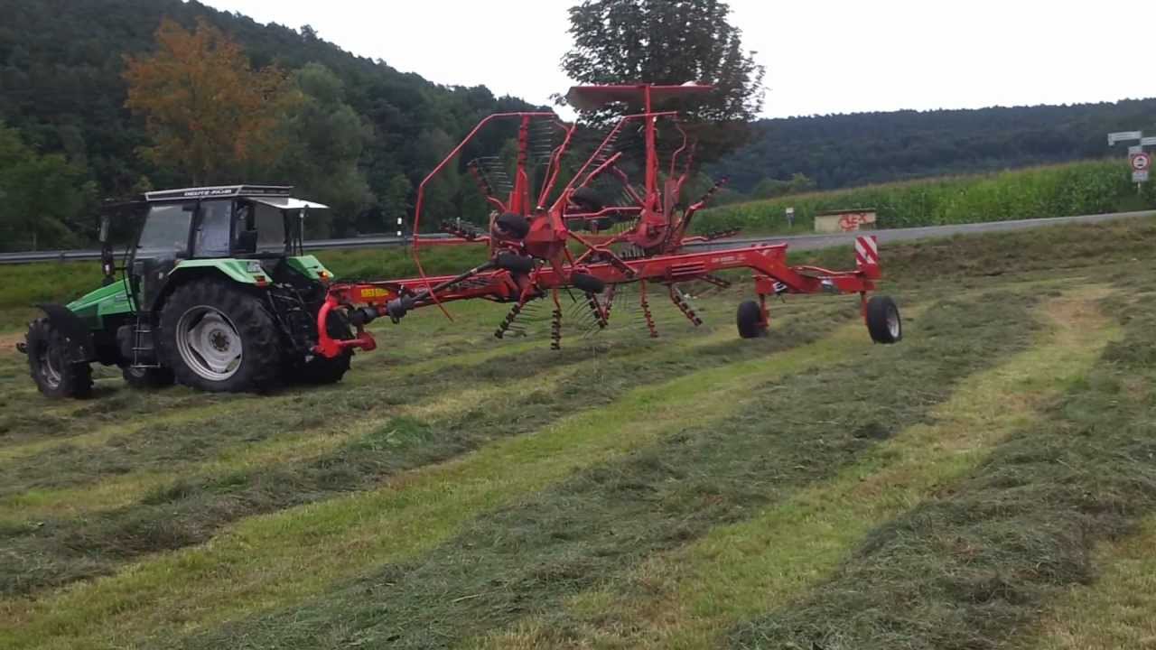 4 Schnitt 2012  Schwaden mit Deutz-Fahr AgroXtra 4.57 plus power und Kuhn ga 6520