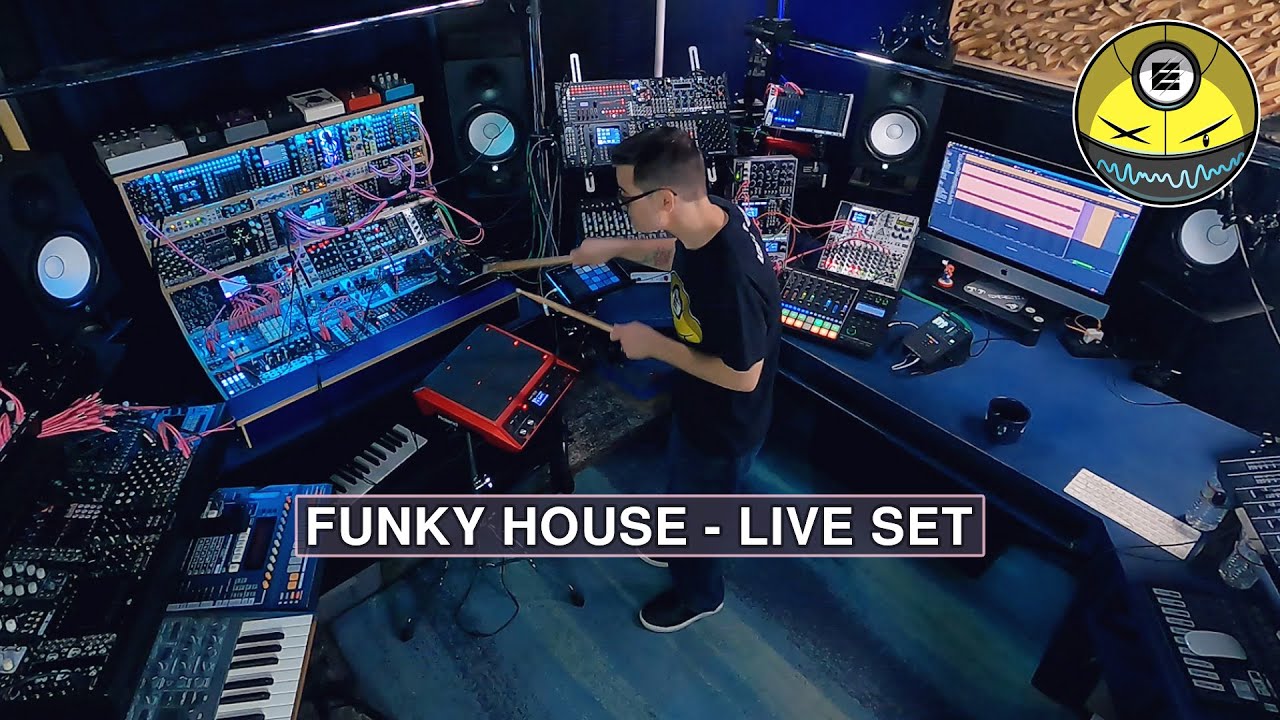 FUNKY.EXE – Живой хаус-сет с использованием Eurorack! 🎛️