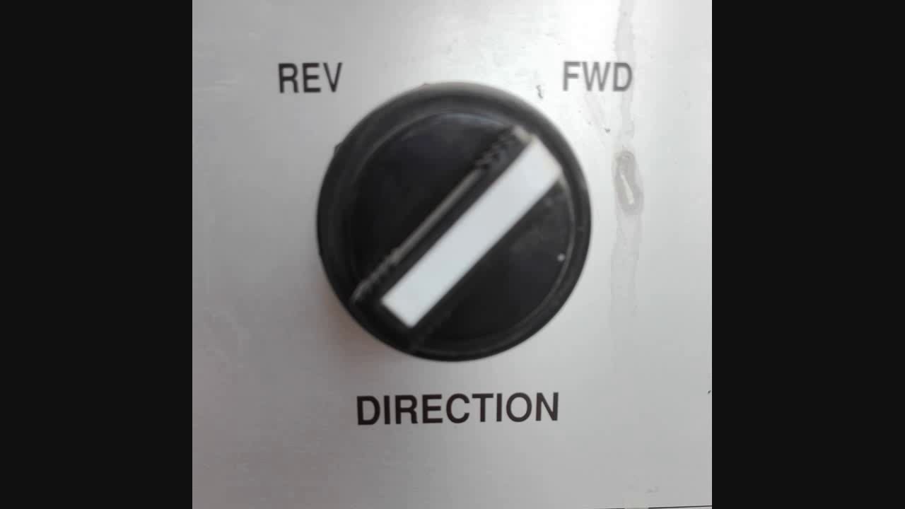 How to adjust the drilling torque on TDS 11?