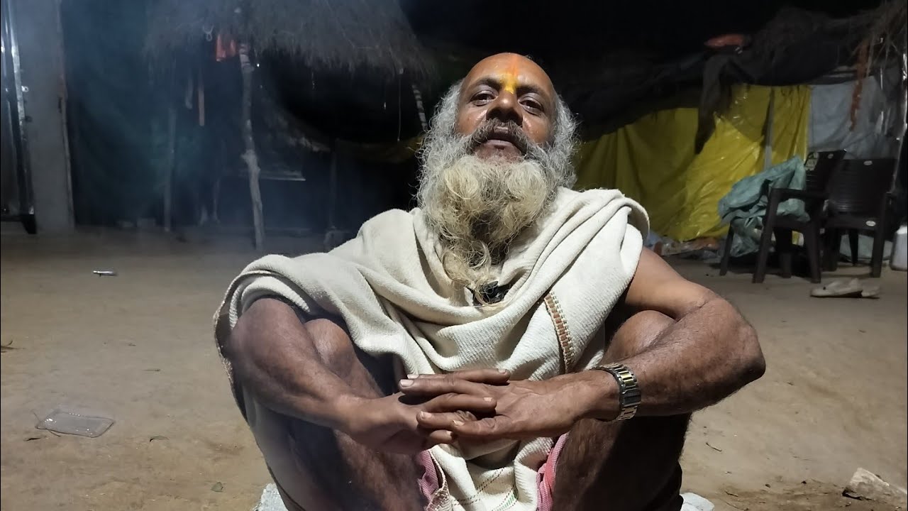 chitrakoot.explore  is live बिहारी बाबा जी की कुटिया से लाइव है l