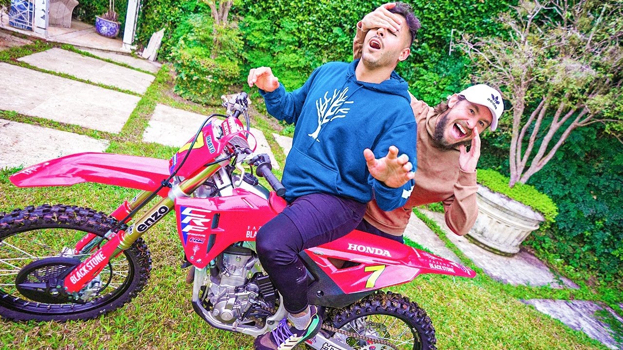 ESSA É SUA NOVA HONDA CRF MEU AMIGO RENATO
