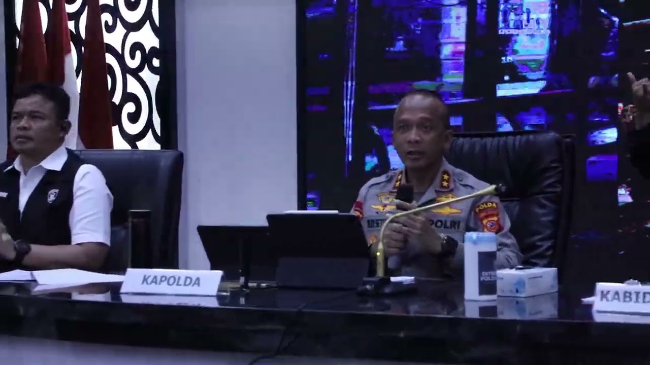 Konferensi Pers Ungkap Peristiwa Pengrusakan Kantor Pemerintah dan Fasum di Wilayah Polda Jabar