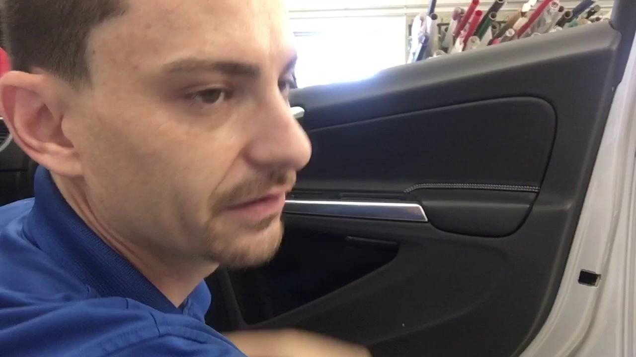 2011-2017 Volvo S60 door panel removal