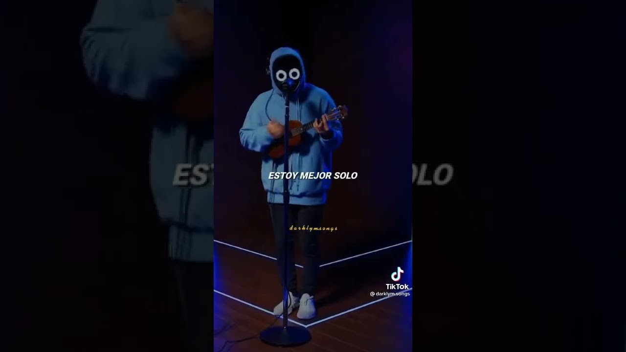okey pero su voz  ;-; 🛐🛐