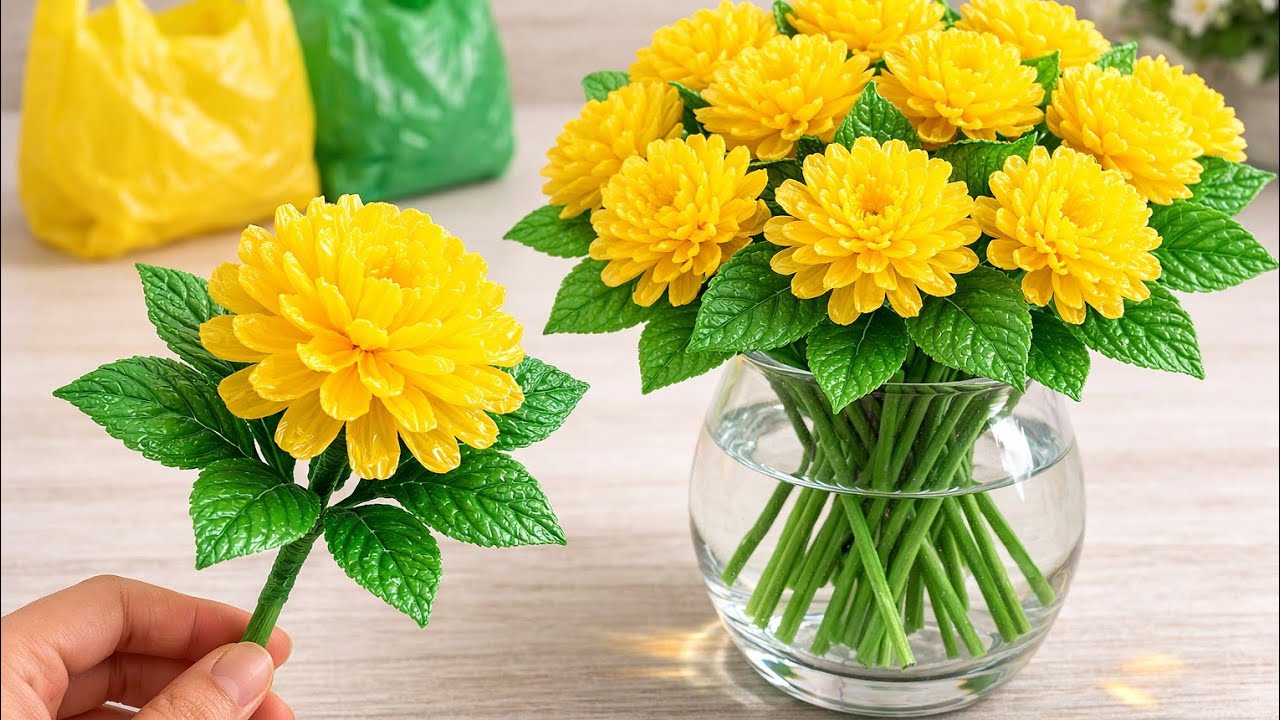 पॉलीथिन और प्लास्टिक बोतल से गुलदस्ता बनाने का तरीका /EASY POLY BAG & PLASTIC SHOPPING BAG BOUQUET 