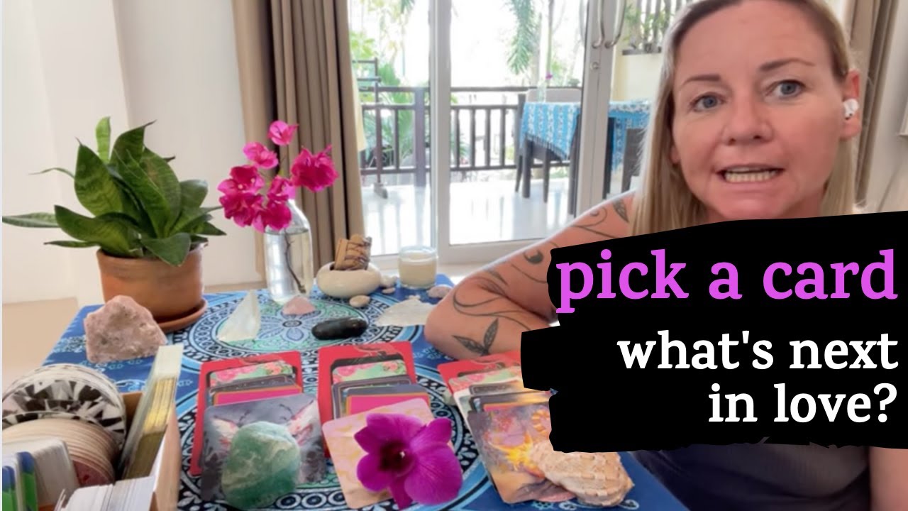 🔮What's next in your love life? 🔮PICK A CARD