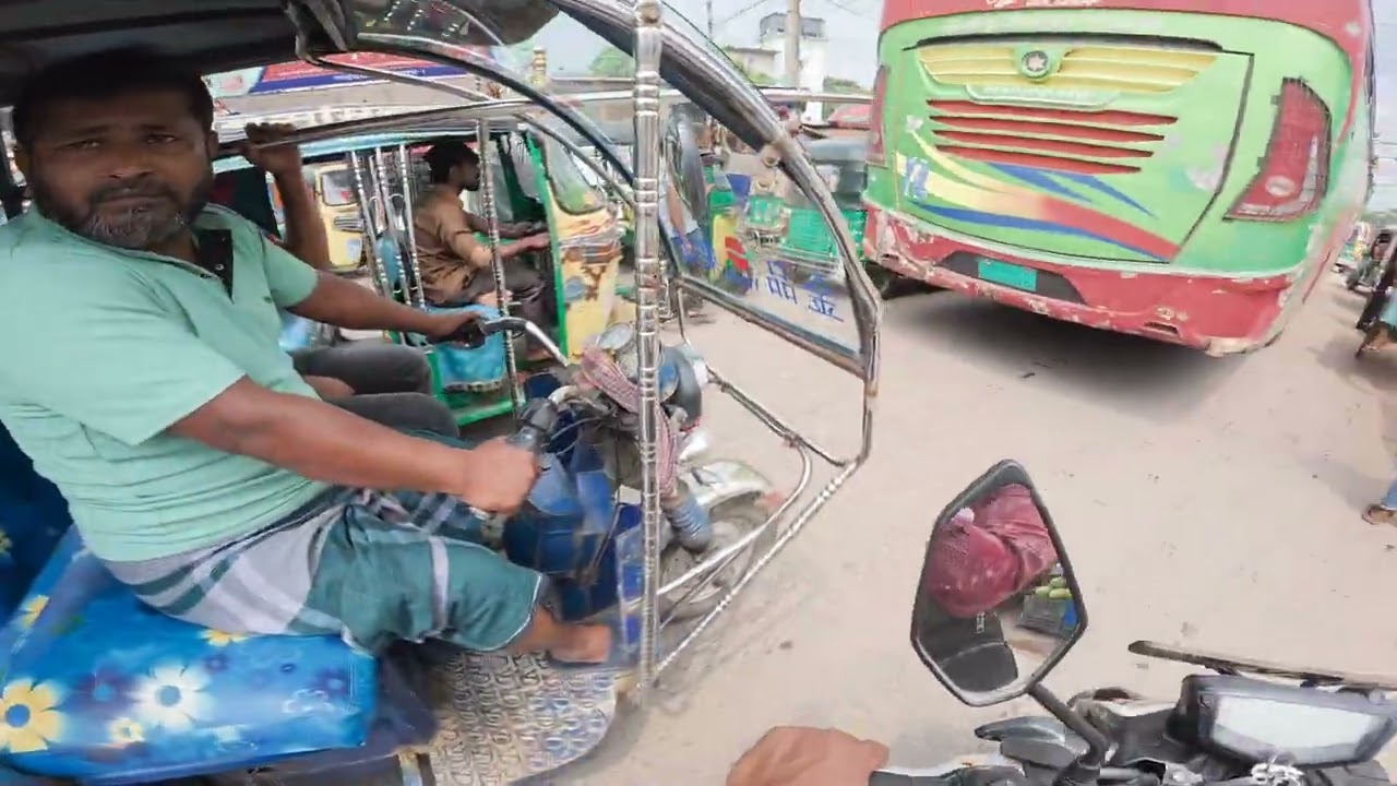 একটুর জন্য বেঁচে গেলাম Biker Shohag Vai Moto Vlog Video 2025