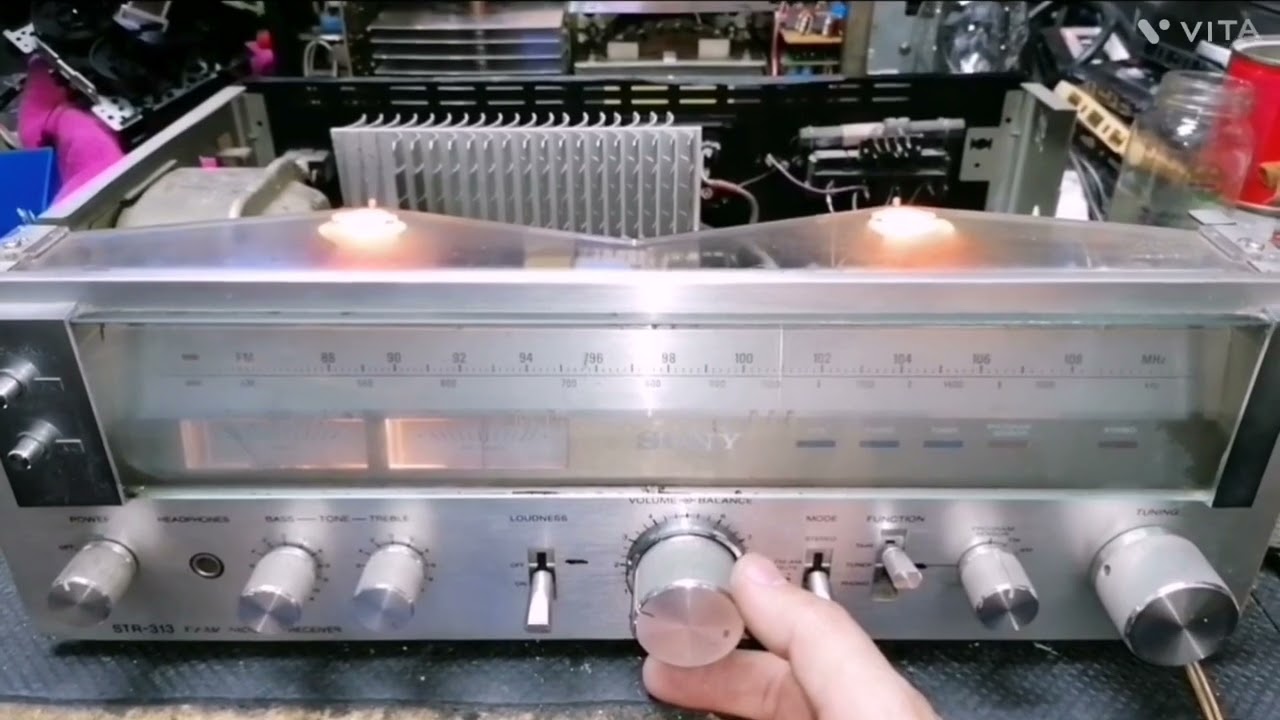 Sony STR-313 Antes y después de la limpieza y la reparación.