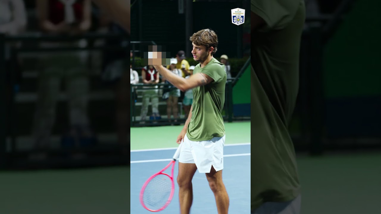 Can These Tennis Pros Make The IMPOSSIBLE Shot?