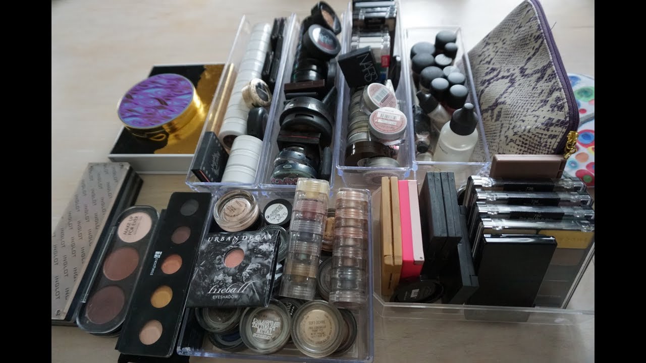 DECLUTTER SERIES 2018 - Single shadows and Mini Palettes - Vlog Sale!