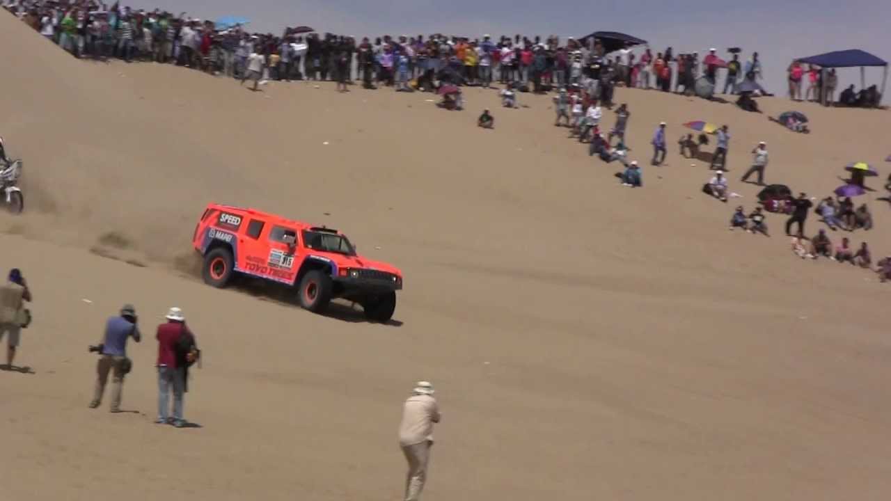 ROBBY GORDON opaca a MOTO en etapa pisco pisco .... DAKAR 2013 PER&Uacute;