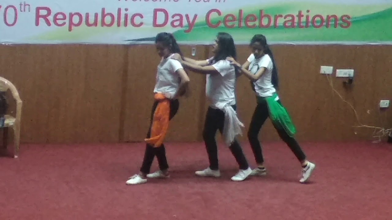 Sandesen Aate Hai Hamen Tadpate Hai....@29..presented by IGNTU student...