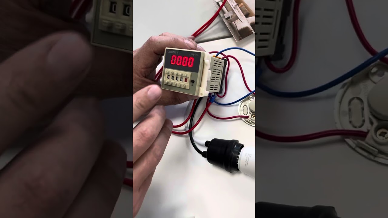 Contador de pulsos digital DH48J 4 Digitos multivoltaje 48x48mm TESLA AMBATO