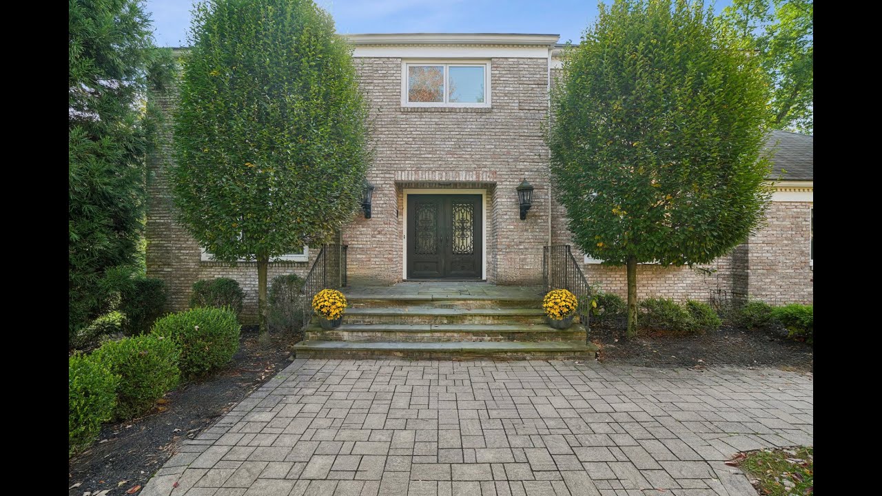 71 Cayuga Way, Short Hills NJ 07078 * The Winterbottom Team