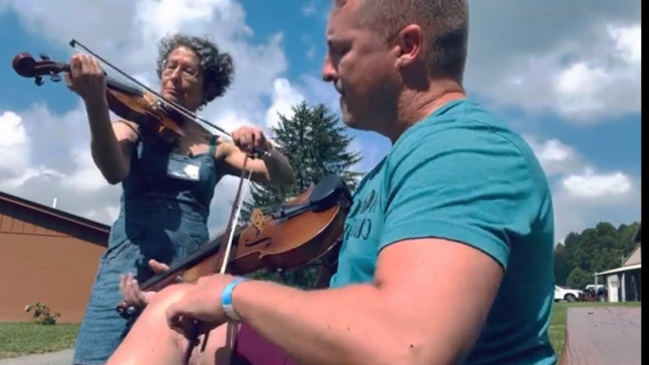 Cherokee Waltz - Twin fiddles - Andy Howard and Miss Moonshine - Kennedy Creek Oldtime Festival, GA