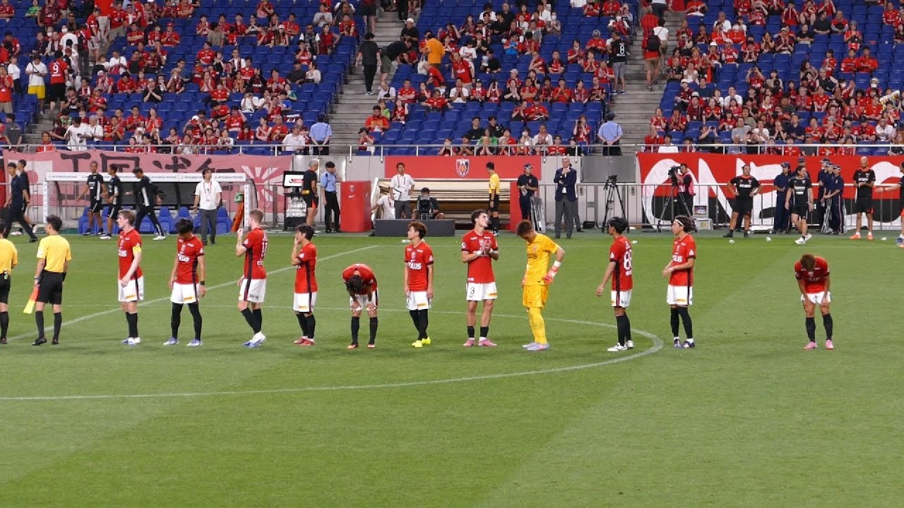 試合終了後　2025明治安田J1リーグ第23節　浦和レッズvsアビスパ福岡
